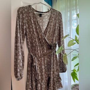 Brown floral, long sleeve dress. Can be worn for summer or fall! Never worn.
